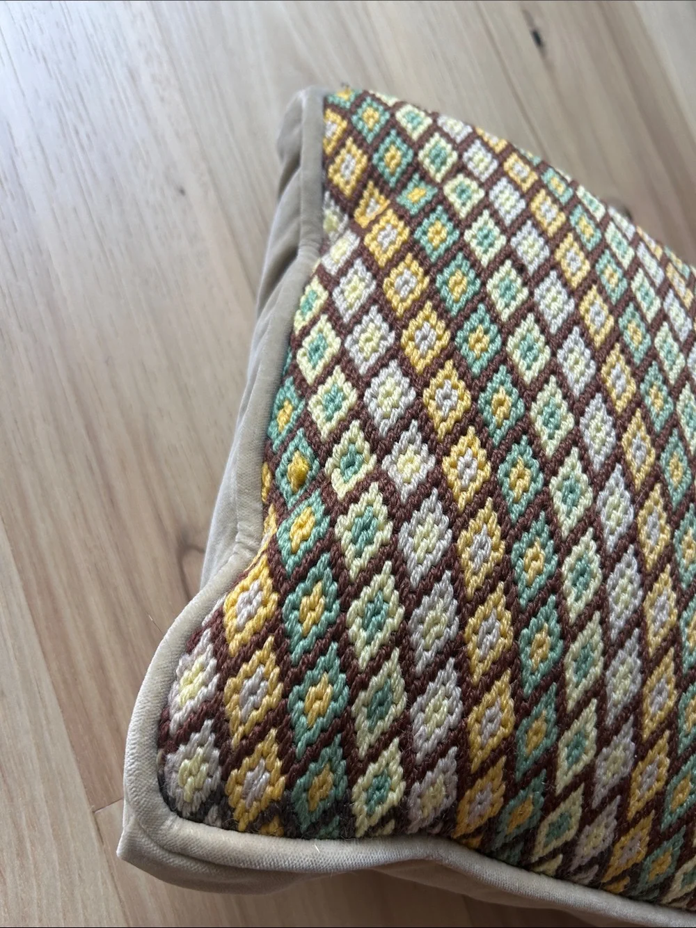 Vintage Handmade Retro 70s MCM Woven Chevron Diamond Pattern Decorative Pillow